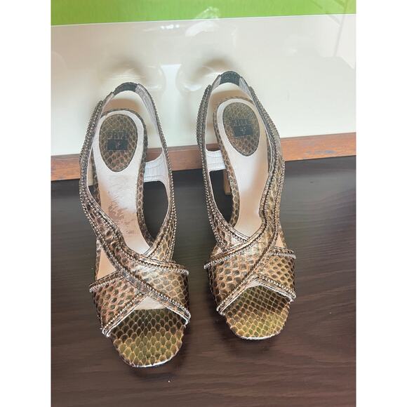 Vintage Frye Bronze Beaded Open Toe Slingback Wood Platform Heeled Sandal Sz 8.5 - Picture 15 of 15